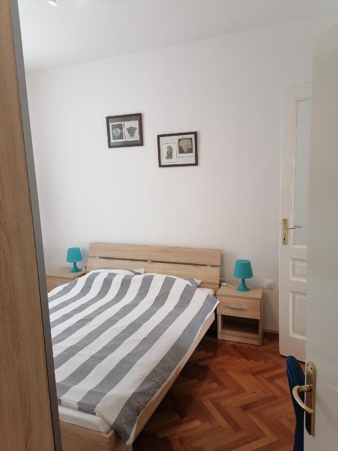 Kupus By Arena Apartment Pula Exterior photo